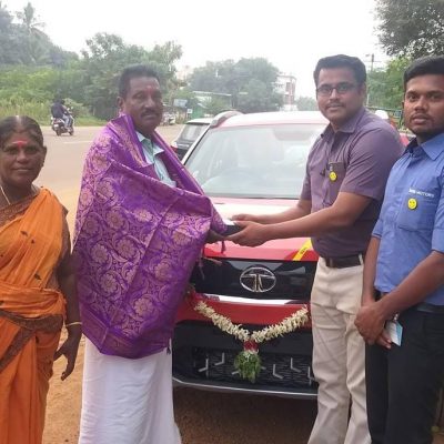 Delivery of 3000th Vehicle